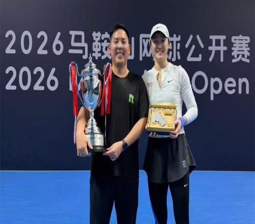 5連勝奪冠！中國女網(wǎng)24歲1米82王牌復活：教練曾奪青少年世界第1