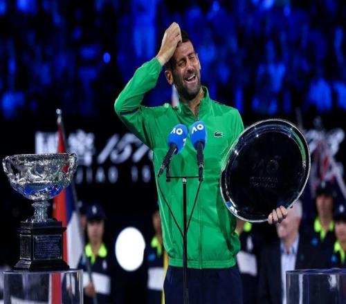 22歲零272天擊敗墨爾本之王阿爾卡拉斯加冕最年輕全滿貫