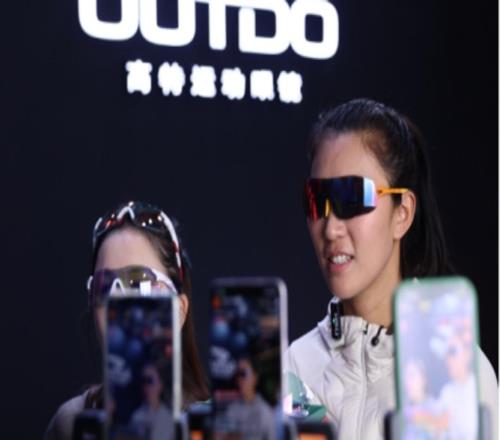 焦安靜按下第四次重啟鍵，她希望跑到80歲