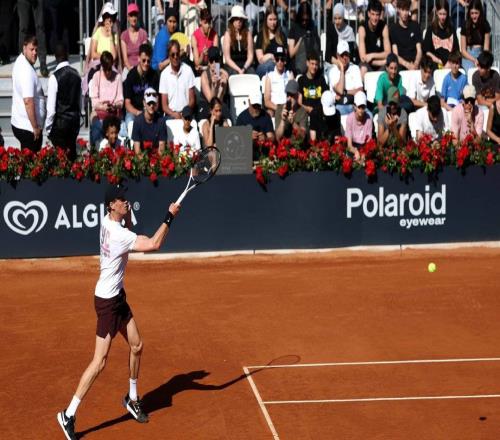 斯塔布斯看好辛納紅土稱霸法網(wǎng)奪冠，約翰遜稱高芙紅土搶班奪權(quán)