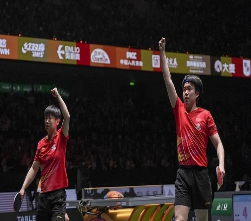 中國隊連續(xù)奪冠，8比1碾壓日本，霸氣震撼