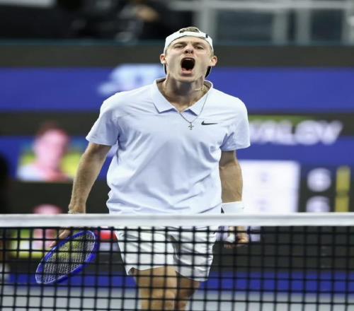 盤點(diǎn)本賽季ATP500賽冠軍上：西西捅破窗戶紙馬哈奇生涯首冠