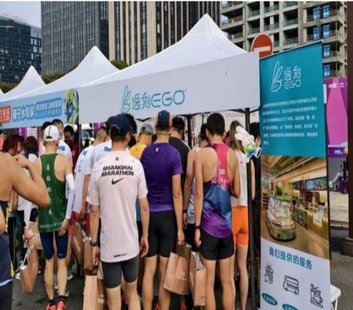 在大寧跑出花樣！中國10公里精英賽聯(lián)動(dòng)花朝節(jié)，“零售+”賦能申城春日消費(fèi)