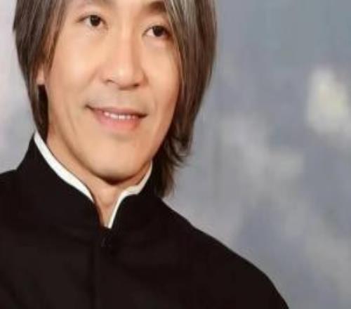 王晶回應(yīng)為何不再與周星馳合作：后期我們倆的理念不同難以調(diào)和