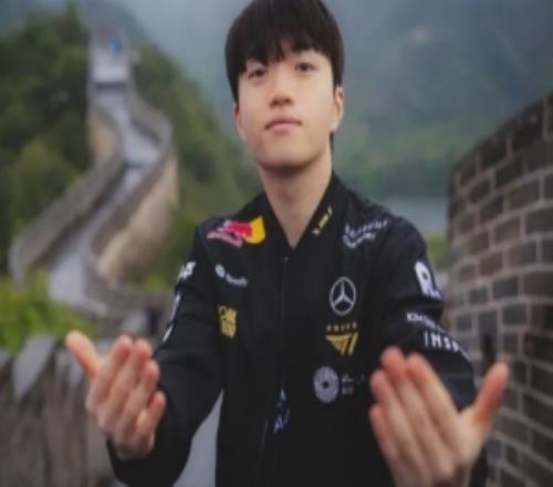 Jankos稱贊Keria：他的巴德強得不真實，簡直一個人統(tǒng)治比賽