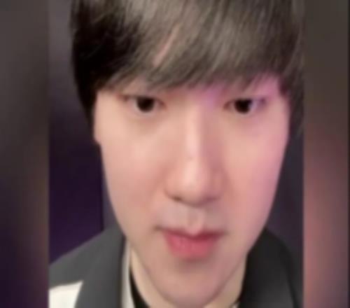 JackeyLove发布视频:非常感谢队友,带着BLG的希望加油