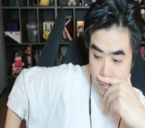 朱開怒噴daenyBP：IG進不了S賽就爆！把他的事情全說出來！菜b！