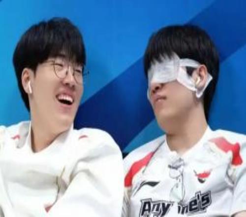 牢槍你還在猶豫什么LPL爆料人：tarzan也續(xù)約了就差上路了