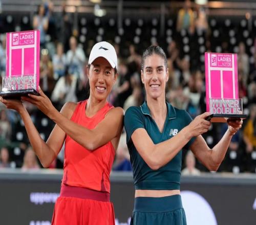 張帥組合獲得WTA500林茨站雙打冠軍