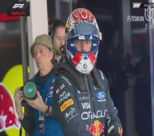 【你小子真行??！】安東內(nèi)利連續(xù)兩站收獲桿位！梅奔日本站正賽頭排發(fā)車！