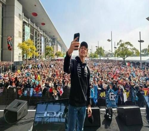 19歲安東內(nèi)利“新王加冕”，上海周末上演速度與激情