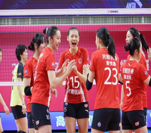 新袁心玥出爐！女排18歲1米96新星閃耀砍14分：母親是跨欄冠軍