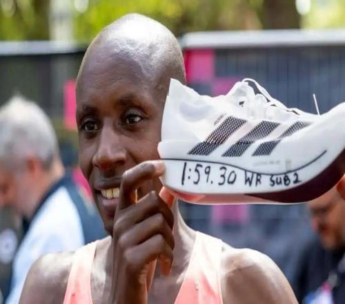人類馬拉松首次破2！阿迪達斯立頭功！
