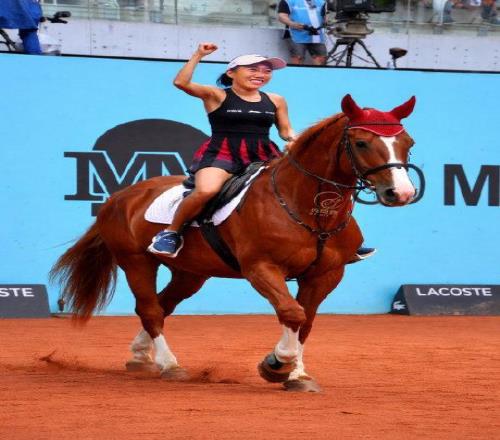 張帥搶十上演極限逆轉(zhuǎn)驚險過關(guān)，鄭欽文今戰(zhàn)肯寧網(wǎng)友提出擔心原因