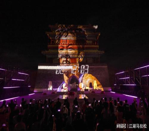 阅兵热度后劲大，北马今年妥妥马拉松第一流量