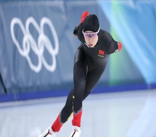 意大利速滑老將洛洛布里吉達(dá)成為“雙金王”