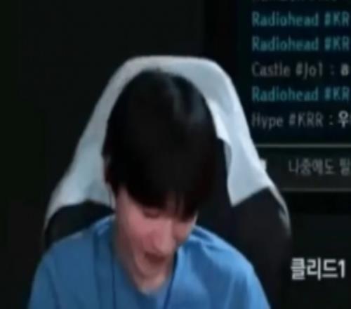 peanut：到賢和祐齊掉水里救誰(shuí)我可能拉不起來(lái)祐齊