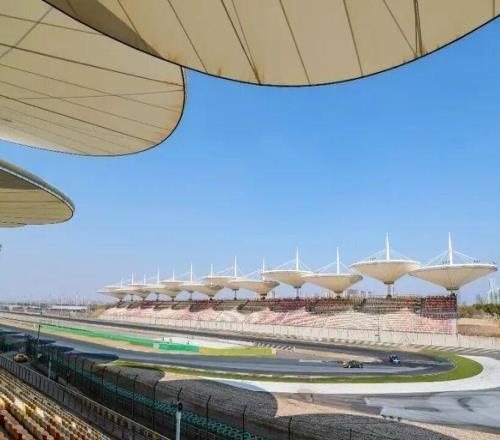 “頂流”來了，這座一線城市“猛踩油門”