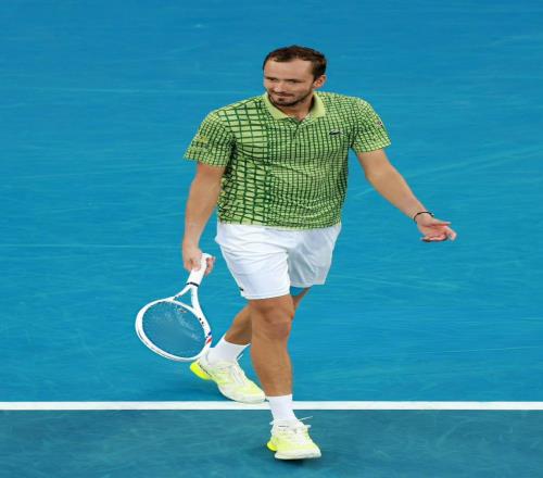 ATP首項500賽開打：衛(wèi)冕阿卡退賽，亞軍德米領(lǐng)銜！