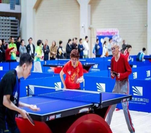 886支隊伍、超萬人參賽！上海乒乓球嘉年華浦東選拔賽開幕