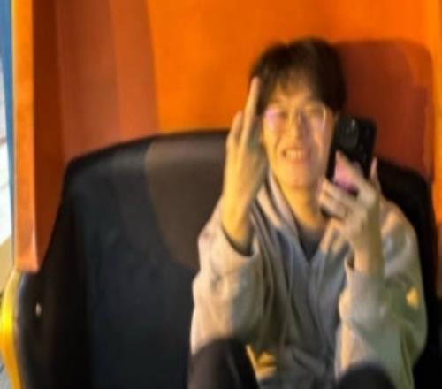 Ahn：can神讓你上臺給我亮中指我只能帶著你的力量沖季后賽了！