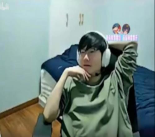 Tian：LCK的沙皇和LPL不太一樣，和LPL的琪亞娜一樣反過(guò)來(lái)