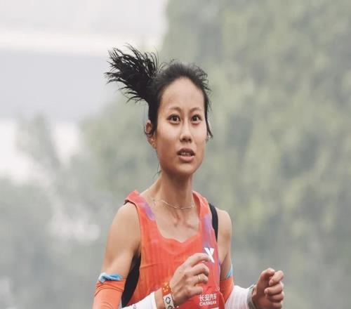 朱卿，生日快樂(lè)！明天更快啰