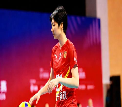 局均攔網(wǎng)第一！中國女排16歲1米90新星崛起：力壓5大國手封王