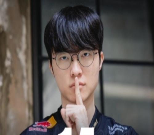 外媒統(tǒng)計：Faker本屆世界賽共使用14個英雄，打破此項記錄