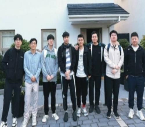 TI14Tidebound戰(zhàn)隊出征采訪：可以和我組一輩子戰(zhàn)隊嗎