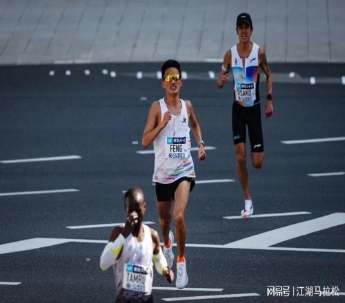 豐配友的軼事及某品牌贏麻了
