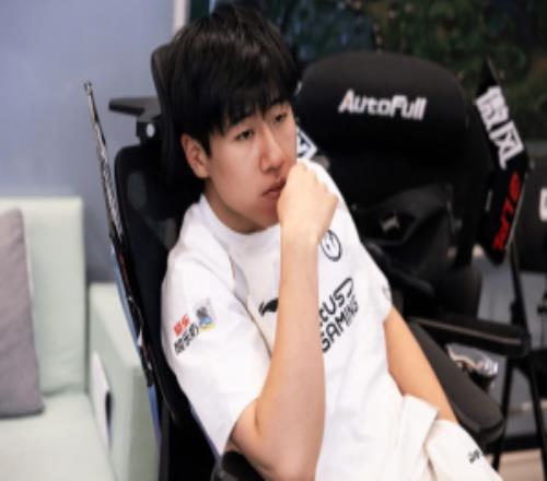 绝活这一块！GALA生涯近八场使用卡莎全部获胜KDA高达12