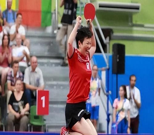 1989年，國乒“怪拍”倪夏蓮無奈出走盧森堡，59歲仍征戰(zhàn)國際賽場