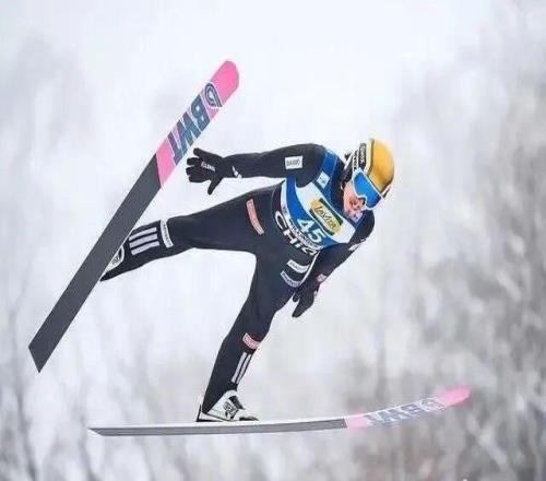 為提高成績(jī)，冬奧會(huì)男運(yùn)動(dòng)員向下體注射玻尿酸