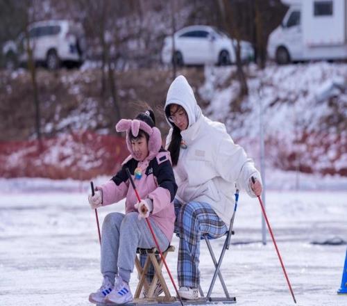 北京雙奧文化推廣啟動，青少年冰上體驗活動在延慶舉行