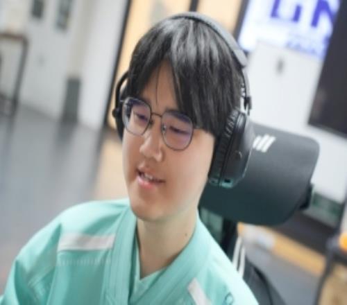 LNG.BullDog：得到很好的支持和反饋很高興加入這個團隊拿下！