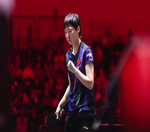 新加坡大滿貫女單決賽，孫穎莎擊敗王曼昱收獲冠軍