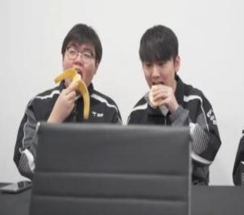 TES公布八强交手G2全程记录:JKL后台盛赞369发挥+回忆S10往昔