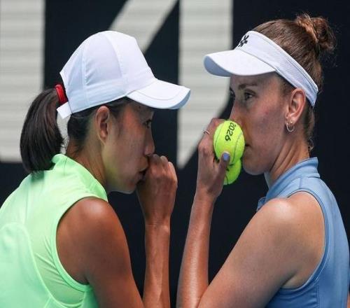 帥極了！37歲張帥斬獲澳網(wǎng)女雙冠軍，收獲生涯大滿貫第三冠