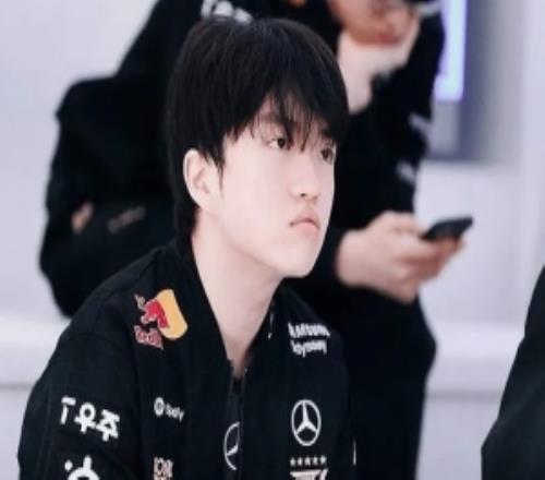 Keria：隊(duì)伍還未打過訓(xùn)練賽，希望在26賽季拿更多的冠軍