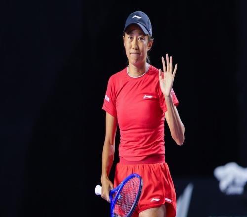 再勝納瓦羅挺進巡回賽八強，意外“失誤”開啟張帥的神奇之旅