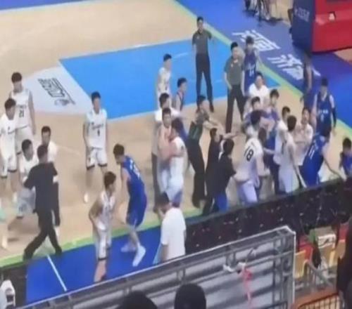 扭曲的“血性”不纠正，中国篮球走不远