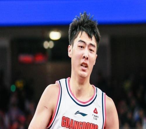 原合同还剩2年！22岁张明池离开广东队：打算休息没和其他队签约