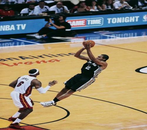 盘点NBA近20年FMVP的总决赛正负值，唯一1个正负值0分的是詹姆斯