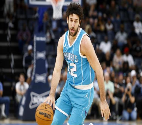 米西奇：NBA的生活不是我想要的它是严肃的生意我想要稳定性