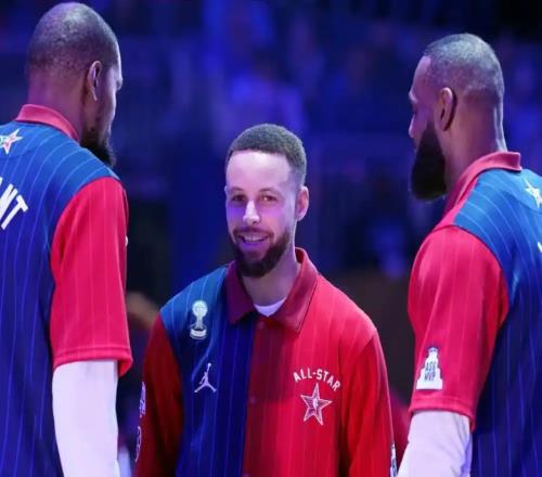 放弃1年330万！锁定4年2.42亿！MVP没有水货，但别怪NBA对你无情