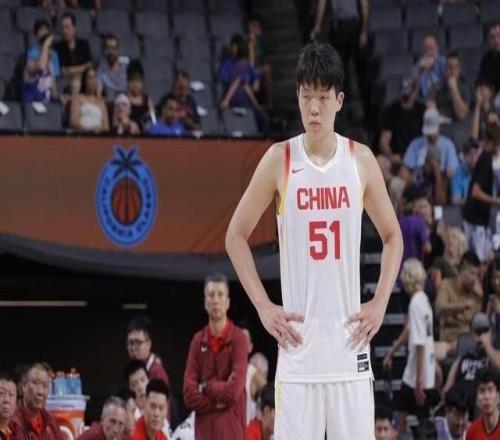 中国球员杨瀚森将于8月9日赴美：参加多项集训和NBA官方新秀培训课程