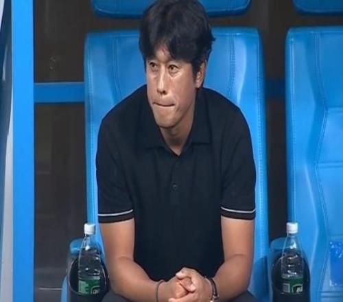 19轮仅首发5次！于根伟得意弟子惨遭徐正源冷落，沦为中超边缘人
