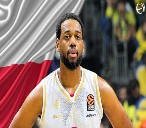 19年随猛龙夺冠！波兰男篮归化前NBA球员乔丹劳埃德