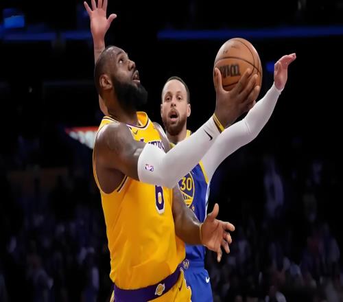 拒绝奉上1.2亿顶薪，也不肯提前续约！NBA无奈的超级巨星，真老了